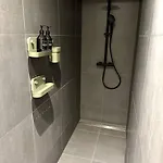 Prestige Suites *