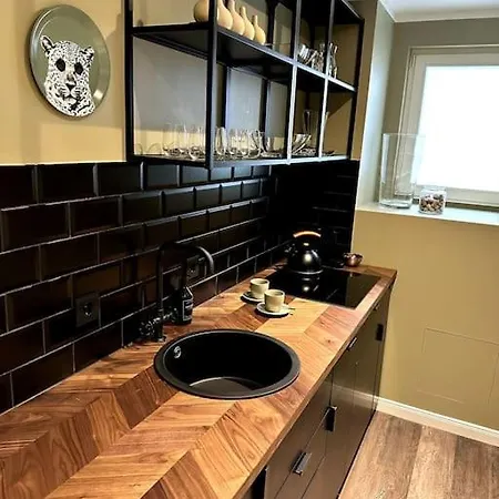 Prestige Suites *