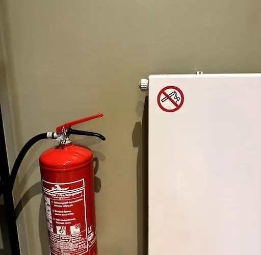 Prestige Suites Apartment *